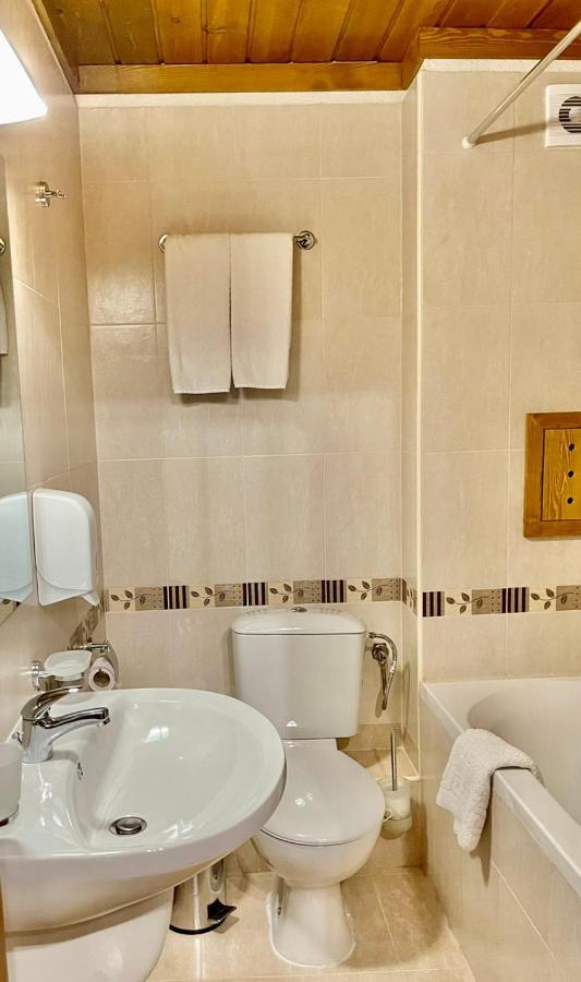 Pirin Golf Private Apartments & Studios Razlog Exterior foto